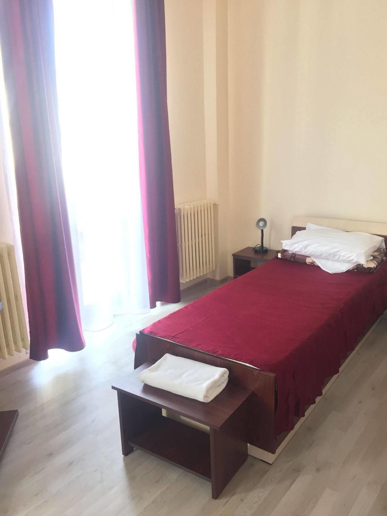 Hotel Continental City Center Яссы Экстерьер фото