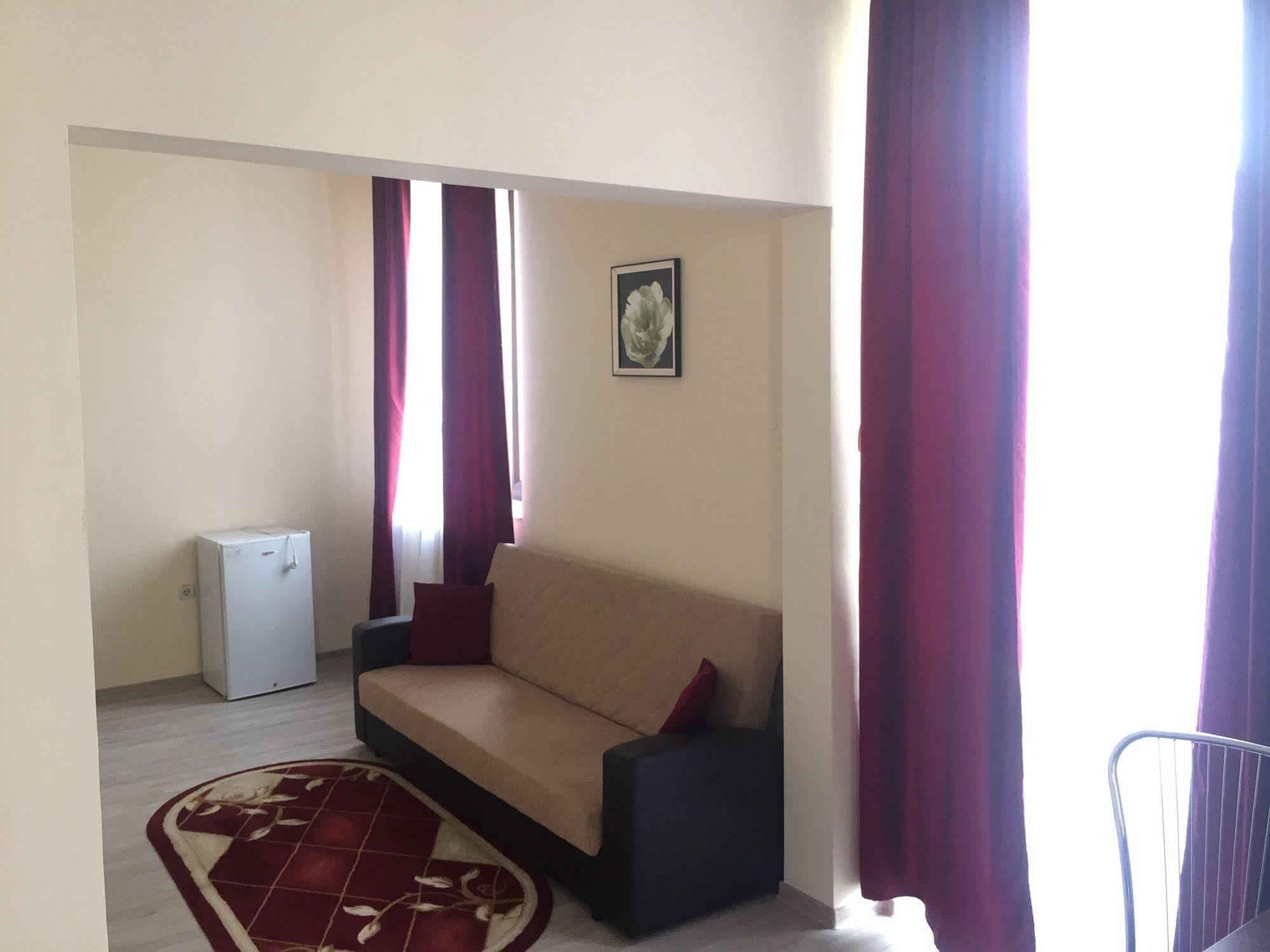 Hotel Continental City Center Яссы Экстерьер фото
